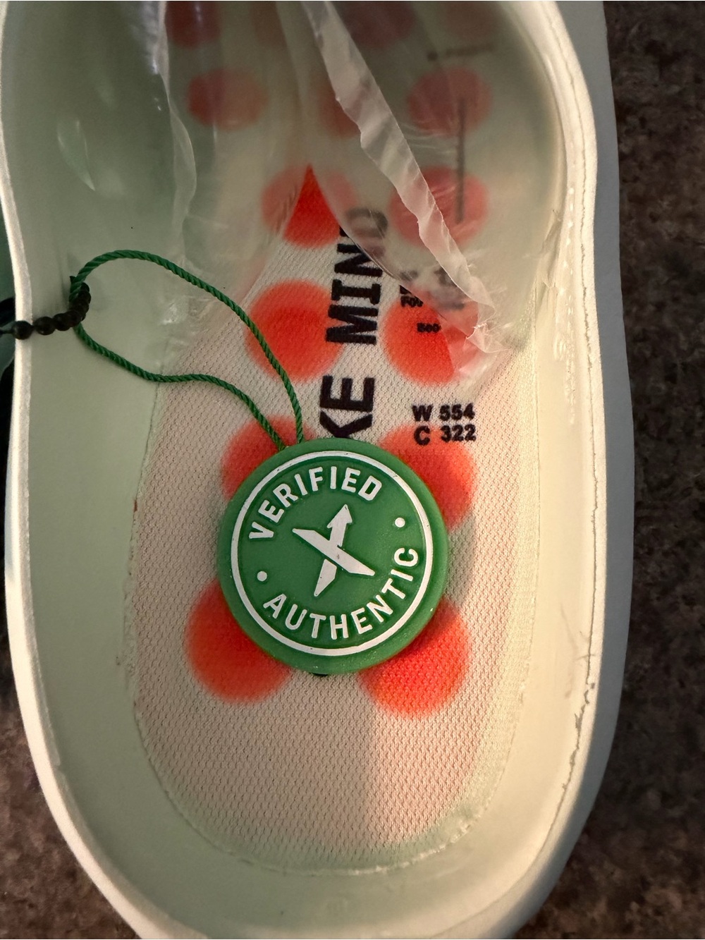 Nike Mind Slides in Barely Green - Picture 10 of 16